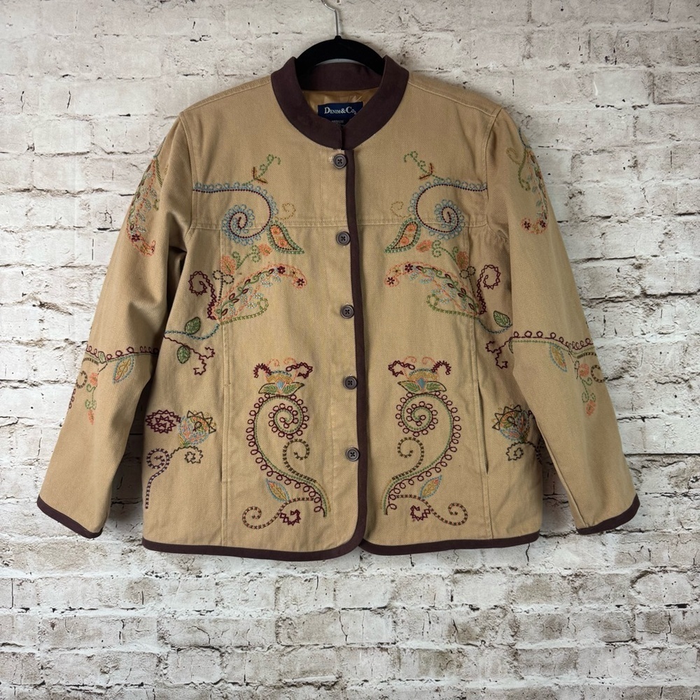 DENIM & CO.  Women's Medium Paisley Embroidered Khacki Brown Button Front Coat M